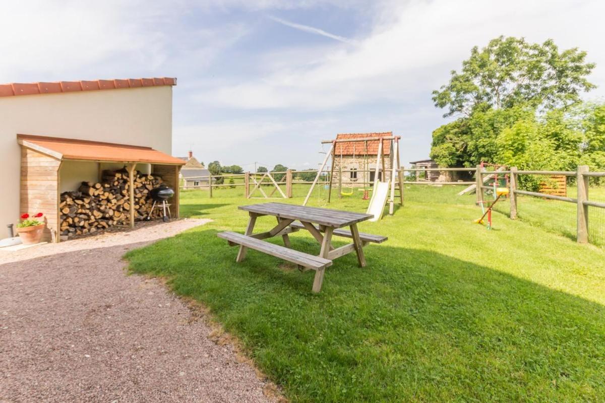 Appaloosa Holiday home Lormes